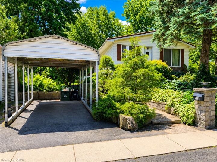 Property Photo:  122 Temperance Street W  ON N0E 1Y0 