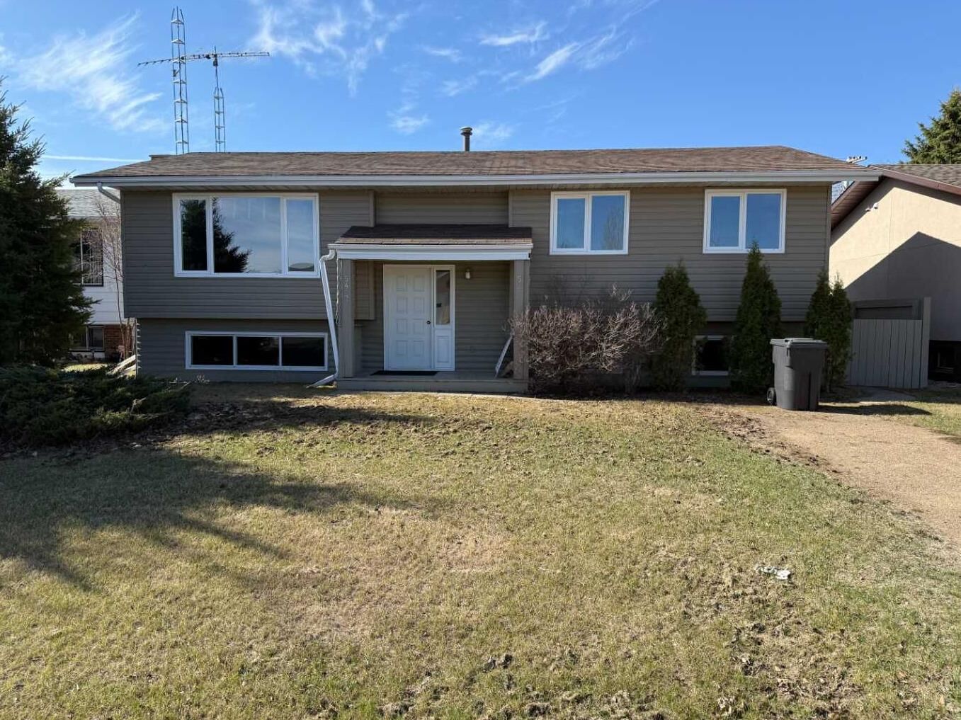 Property Photo: 5417 52 Avenue AB T0B 2W0