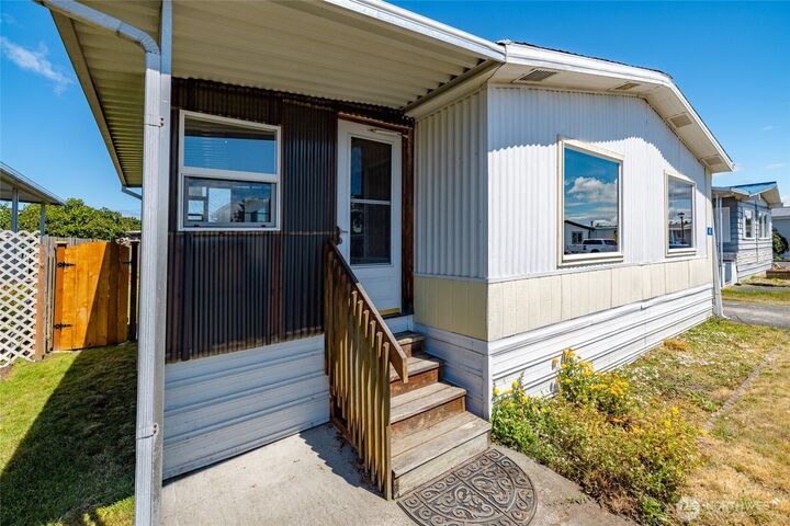 Property Photo:  701 S Main Street 41  WA 98239 