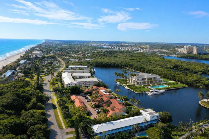 Property Photo:  6522 N Ocean Boulevard  FL 33435 