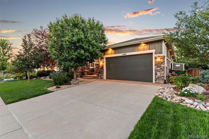 Property Photo:  24619 E Moraine Place  CO 80016 