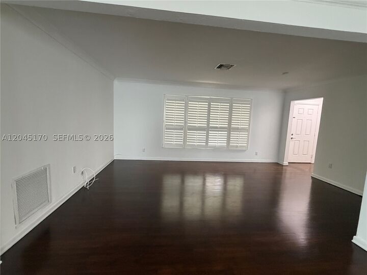 Property Photo:  1420 Baracoa Ave  FL 33146 
