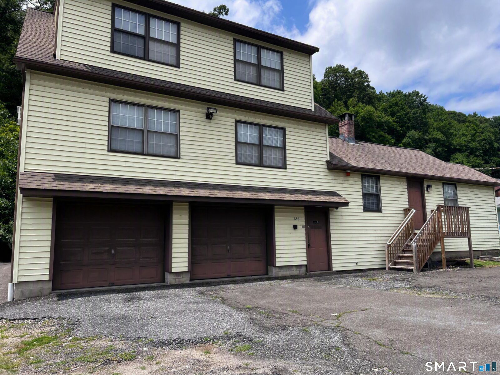 Property Photo: 698B Derby Avenue CT 06483