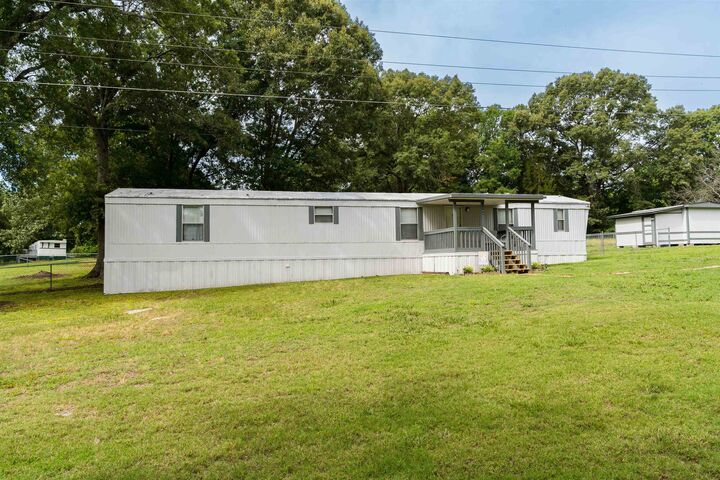 Property Photo: 141 B Dogwood Street SC 29372