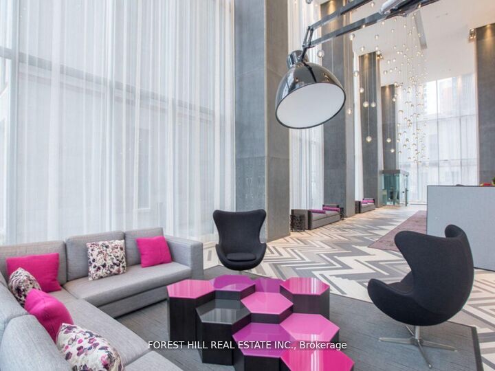 Property Photo: 1080 Bay Street 505 ON M5S 0A5