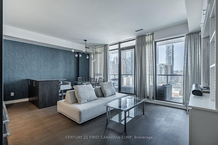 Property Photo: 81 Wellesley Street E 1405 ON M4Y 0C5