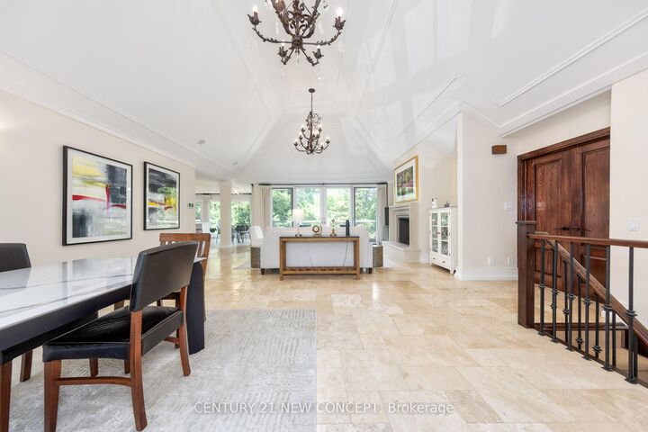 Property Photo:  8 Echo Valley Ridge  ON M9B 2B3 