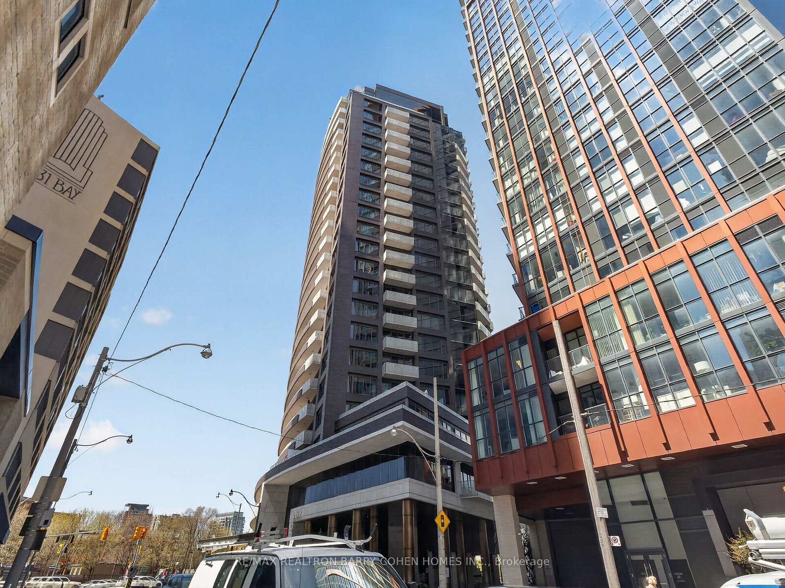 Property Photo: 88 Davenport Road 1202 ON M5R 0A5