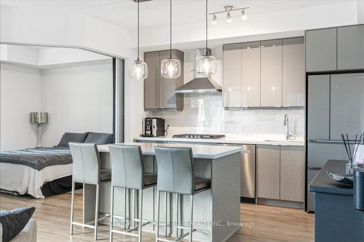 Property Photo: 11782 Ninth Line 401 ON L4A 5E9