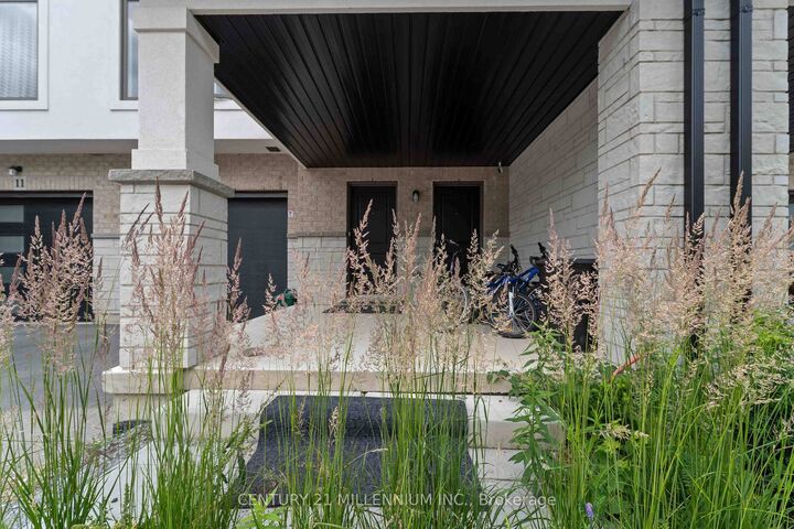 Property Photo:  15 Alayche Trail  ON L3C 0J7 