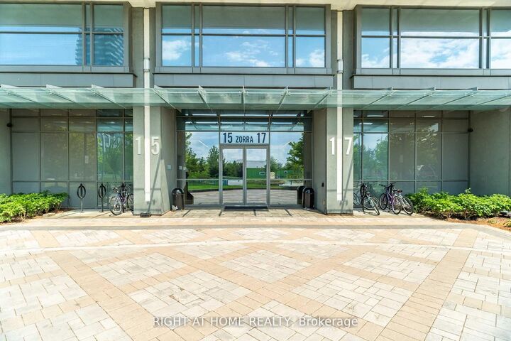 Property Photo:  15 Zorra Street 901  ON M8Z 0C8 