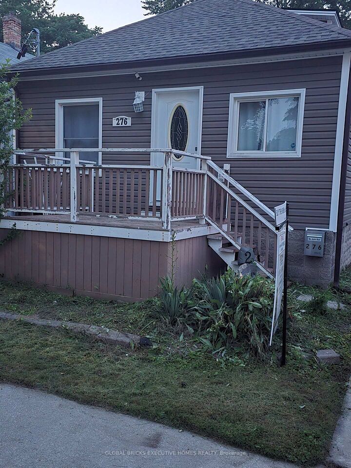 Property Photo:  276 Cameron Street N  ON N7T 4B3 
