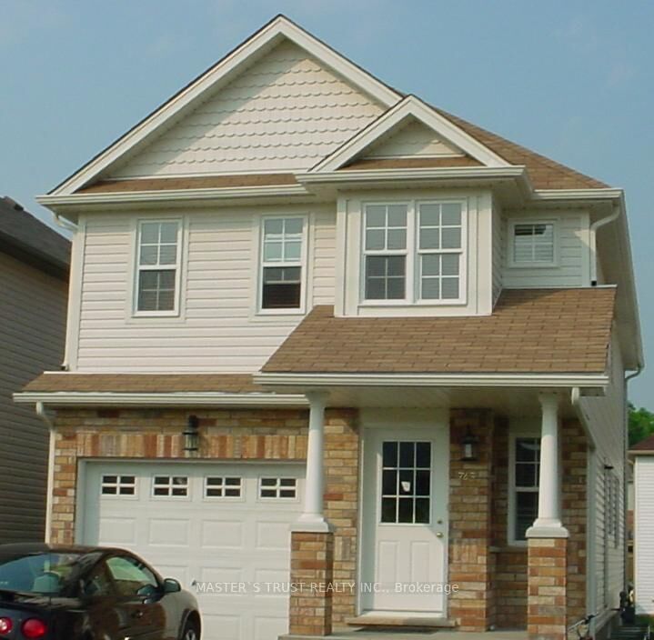 Property Photo:  745 Laurelwood Drive  ON N2V 2T9 