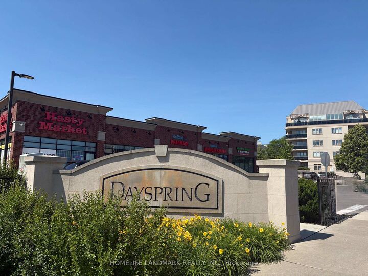 Property Photo: 6 Dayspring Circle 2310 ON L6P 2Z6
