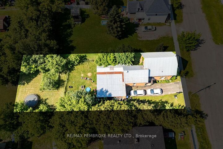 Photo de la propriété: 459 Somerset Street ON K8A 4C5