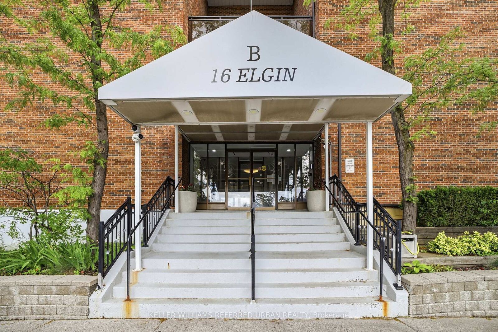Property Photo: 16B Elgin Street 347 ON L3T 4T4