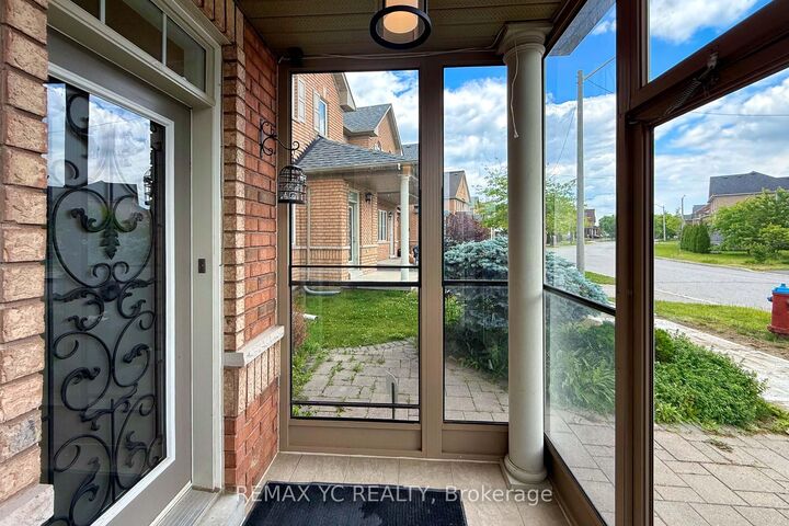 Property Photo:  24 Millwright Avenue  ON L4E 5B1 