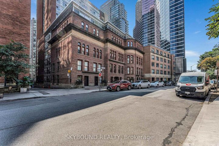 11 St Joseph Street 505 — photo 1