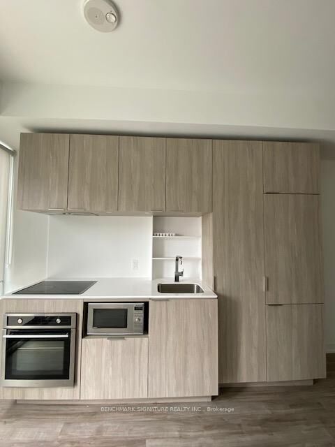 Property Photo:  77 Shuter Street 809  ON M5B 0B8 