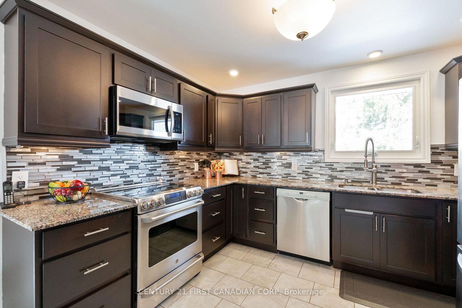 Property Photo:  1099 Byron Baseline Road  ON N6K 2C7 