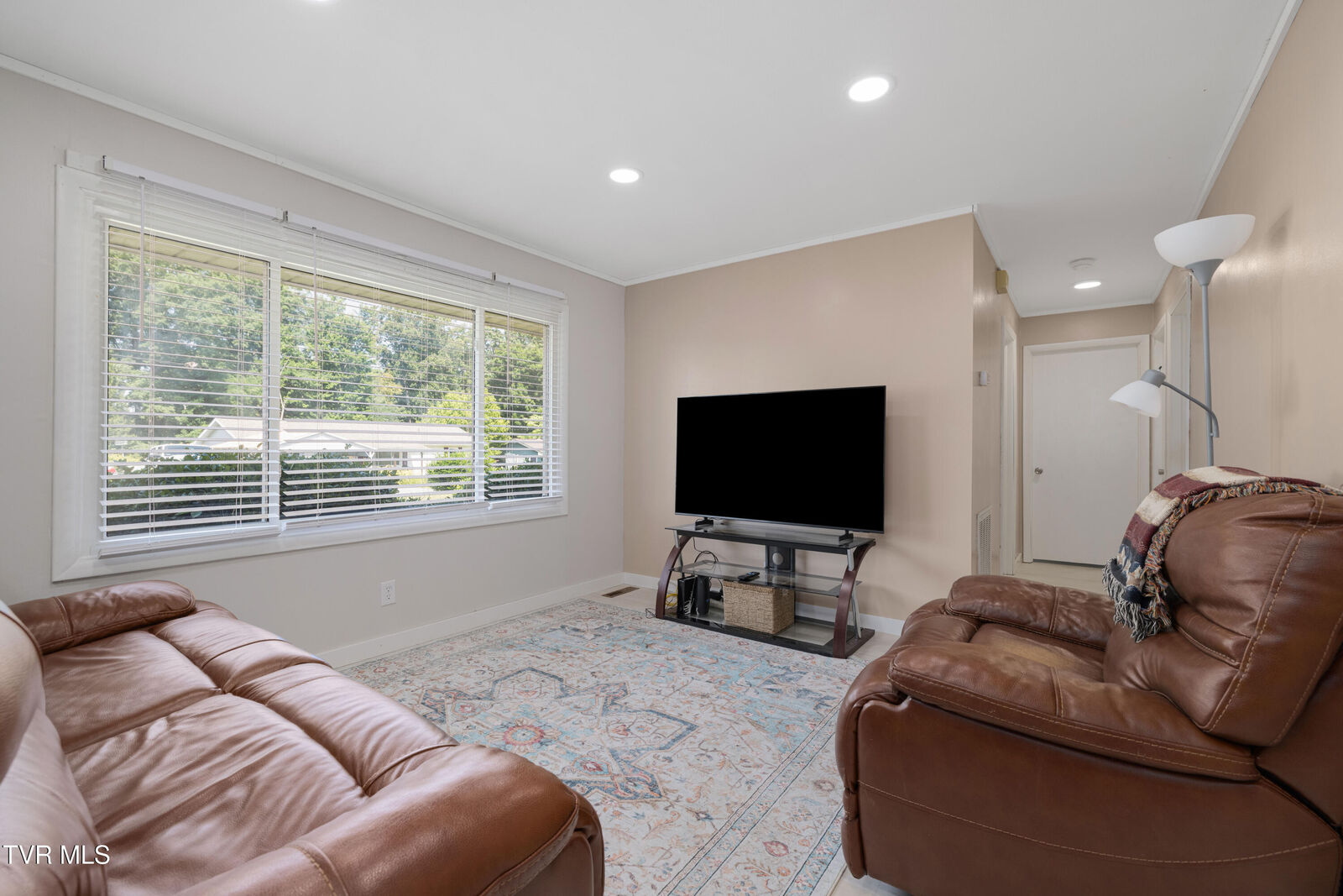 Property Photo:  722 Rose Lane  TN 37645 