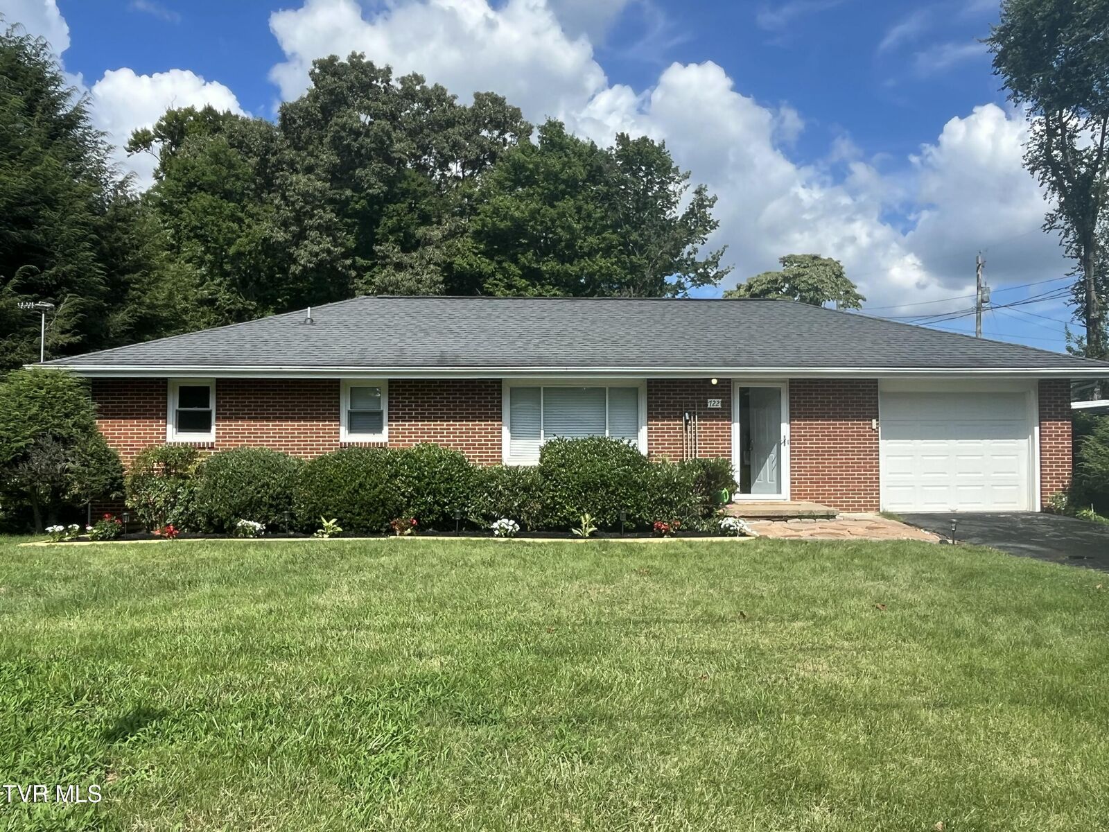Property Photo: 722 Rose Lane TN 37645