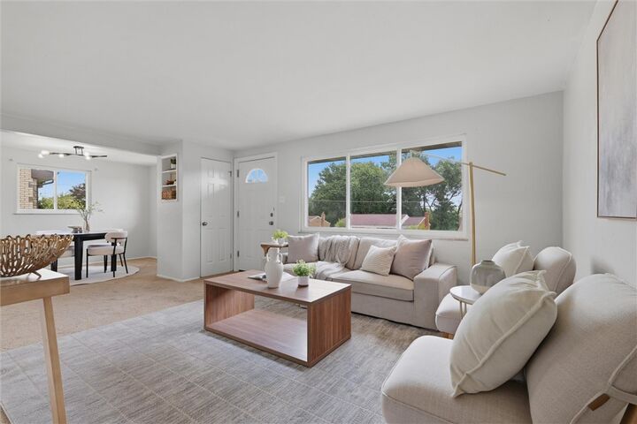 Property Photo: 5044 Leona Dr PA 15227