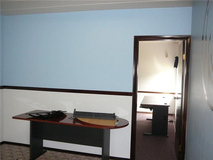 Property Photo: 4501 Peoples Road 208 PA 15237