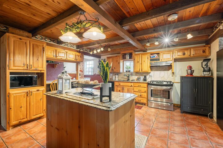 Property Photo:  1706 Lakeview Drive  TX 79036 