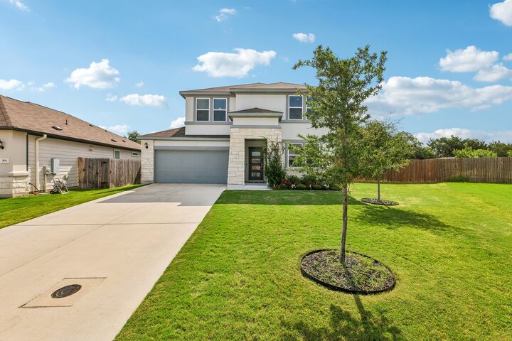 Property Photo:  104 Terminus Trail  TX 78642 