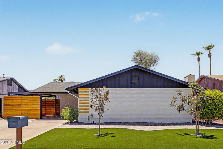 Property Photo: 2023 E Cornell Drive AZ 85283