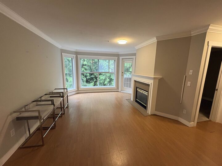 Property Photo: 7435 121A Street 310 BC V3W 0W8