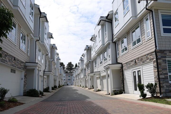 Property Photo:  8181 135A Street 34  BC V3W 3N8 