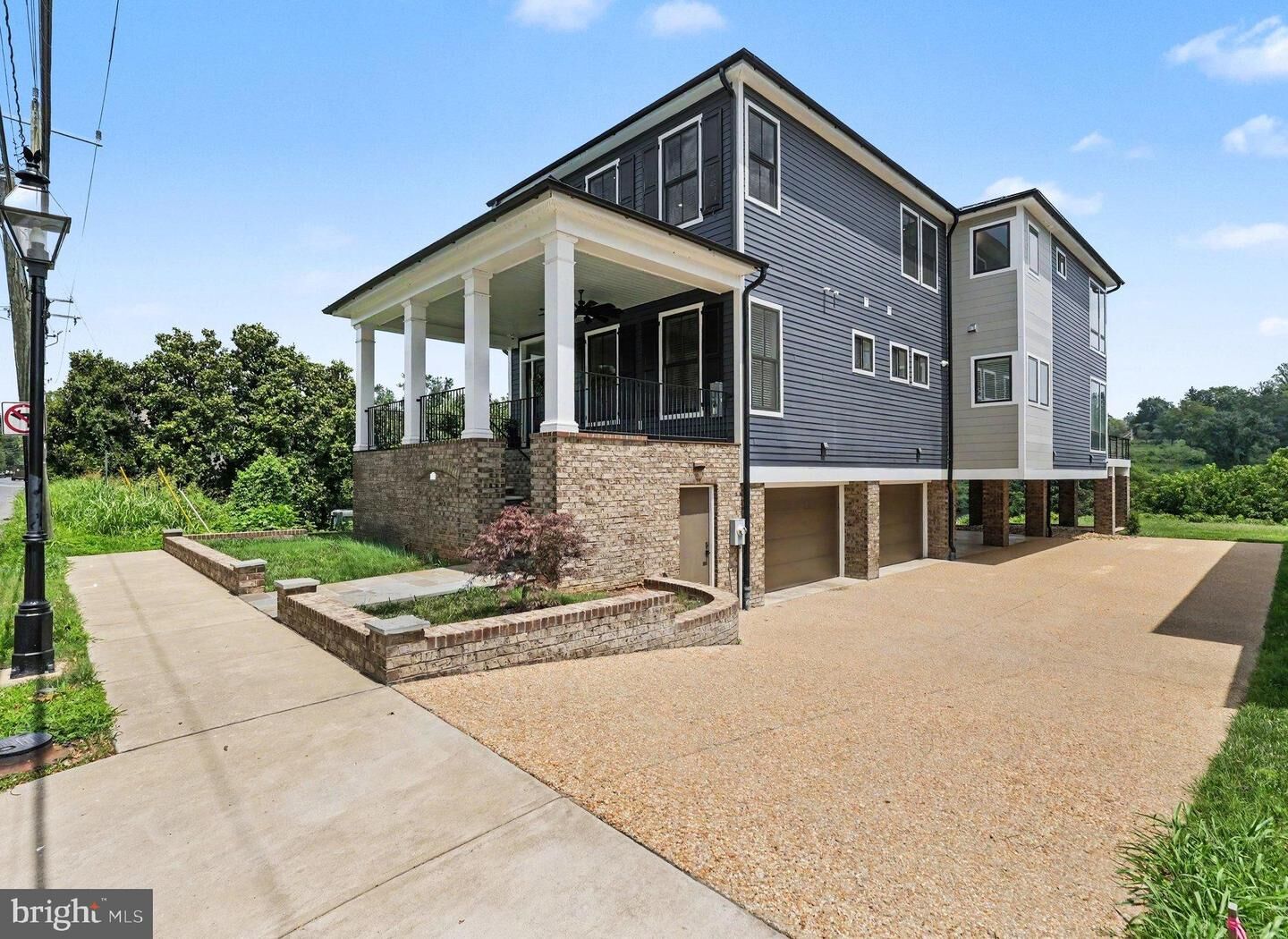 Property Photo:  1119 Sophia Street  VA 22401 