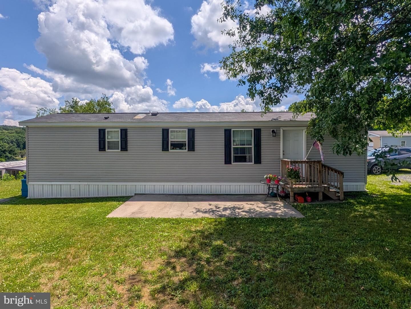 Property Photo:  210 Chestnut St  PA 15554 
