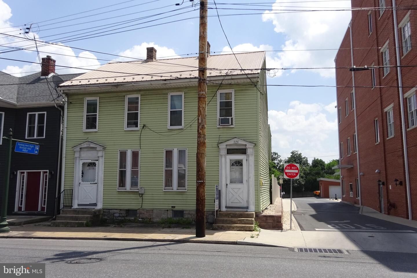 Property Photo:  226-228 E Queen Street  PA 17201 