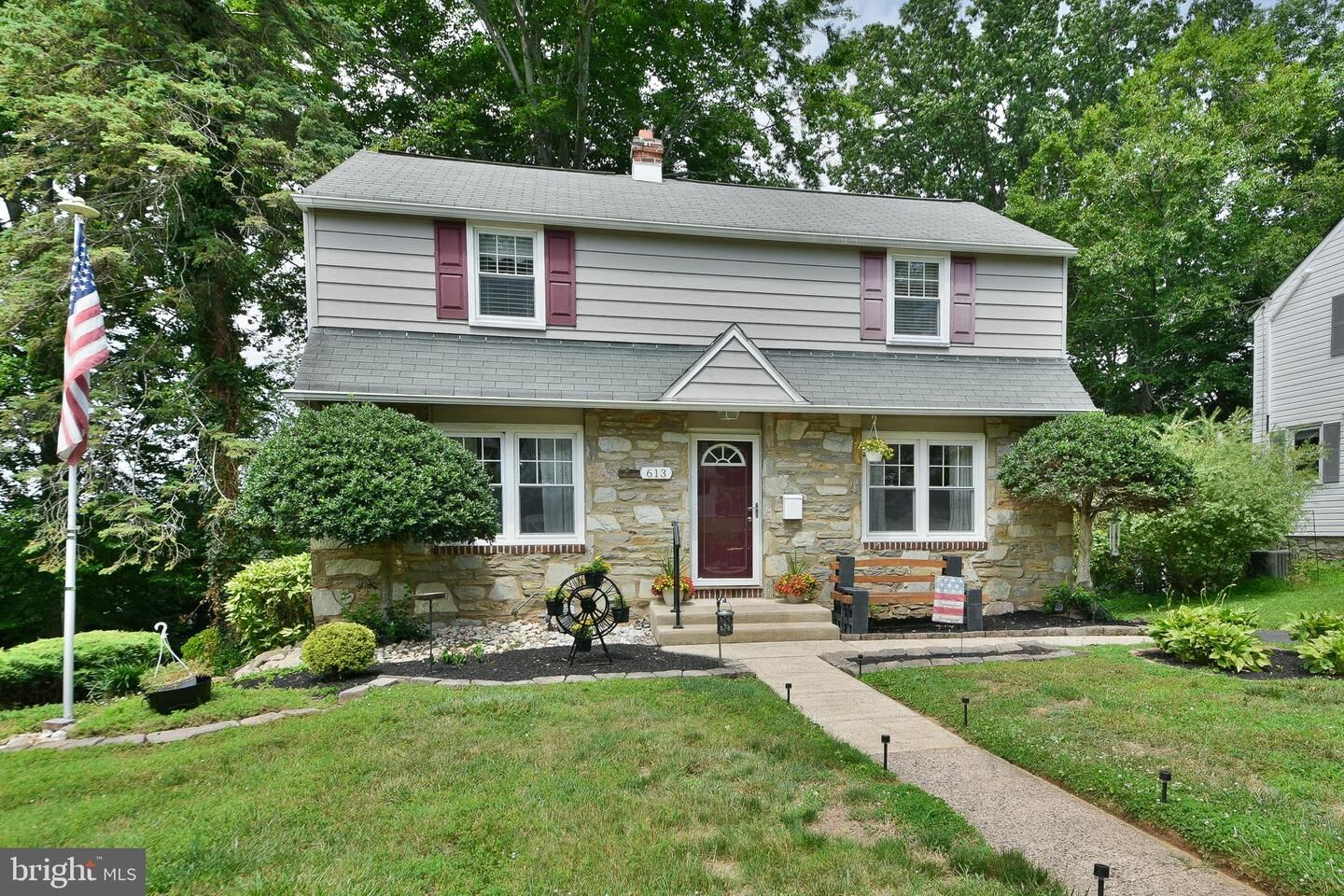 Property Photo:  613 Beechwood Road  PA 19090 