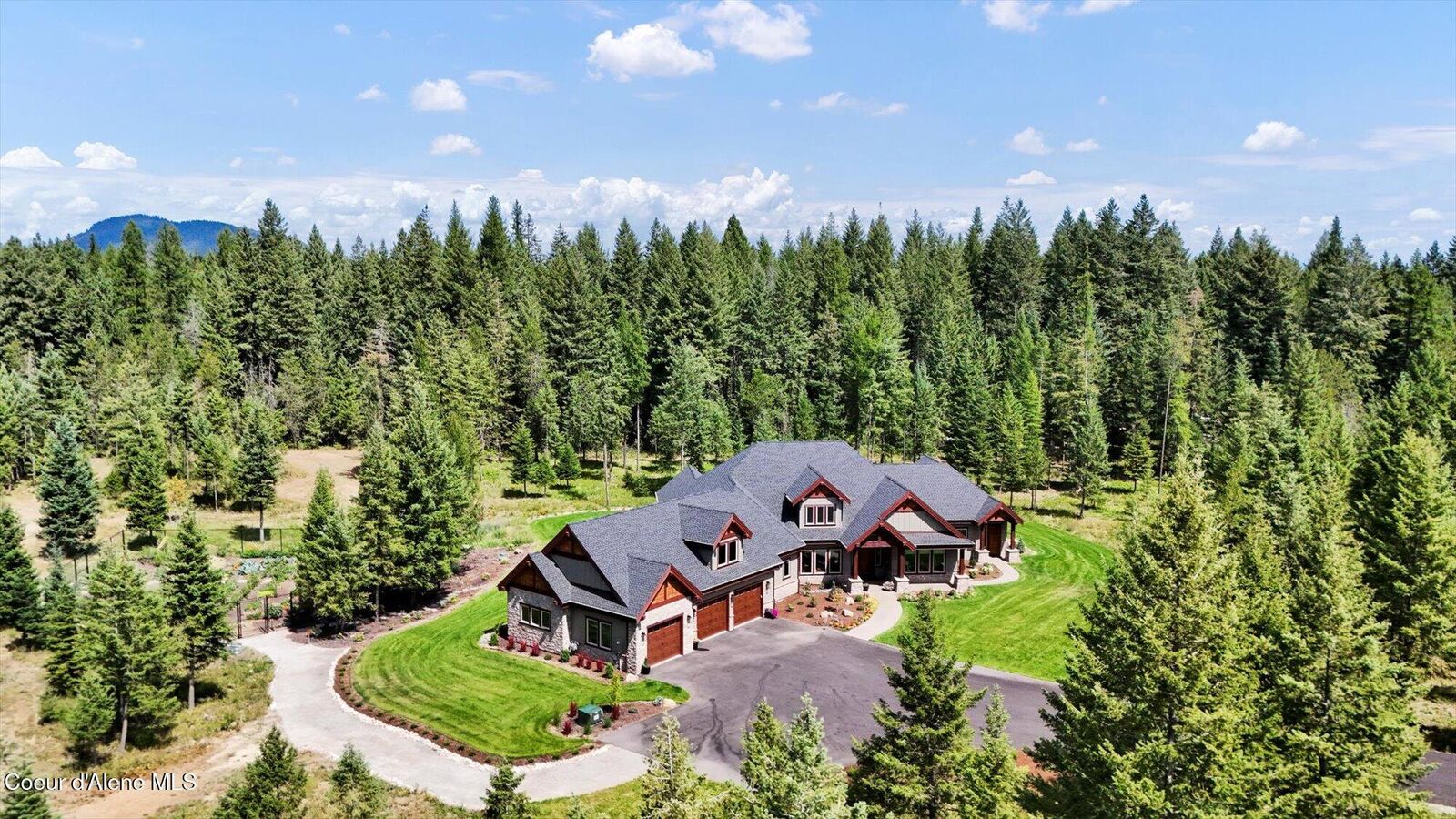 Property Photo:  1237 E Amulet Cir  ID 83858 