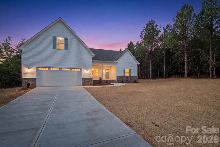 Property Photo:  214 Lockhard Circle  NC 28166 