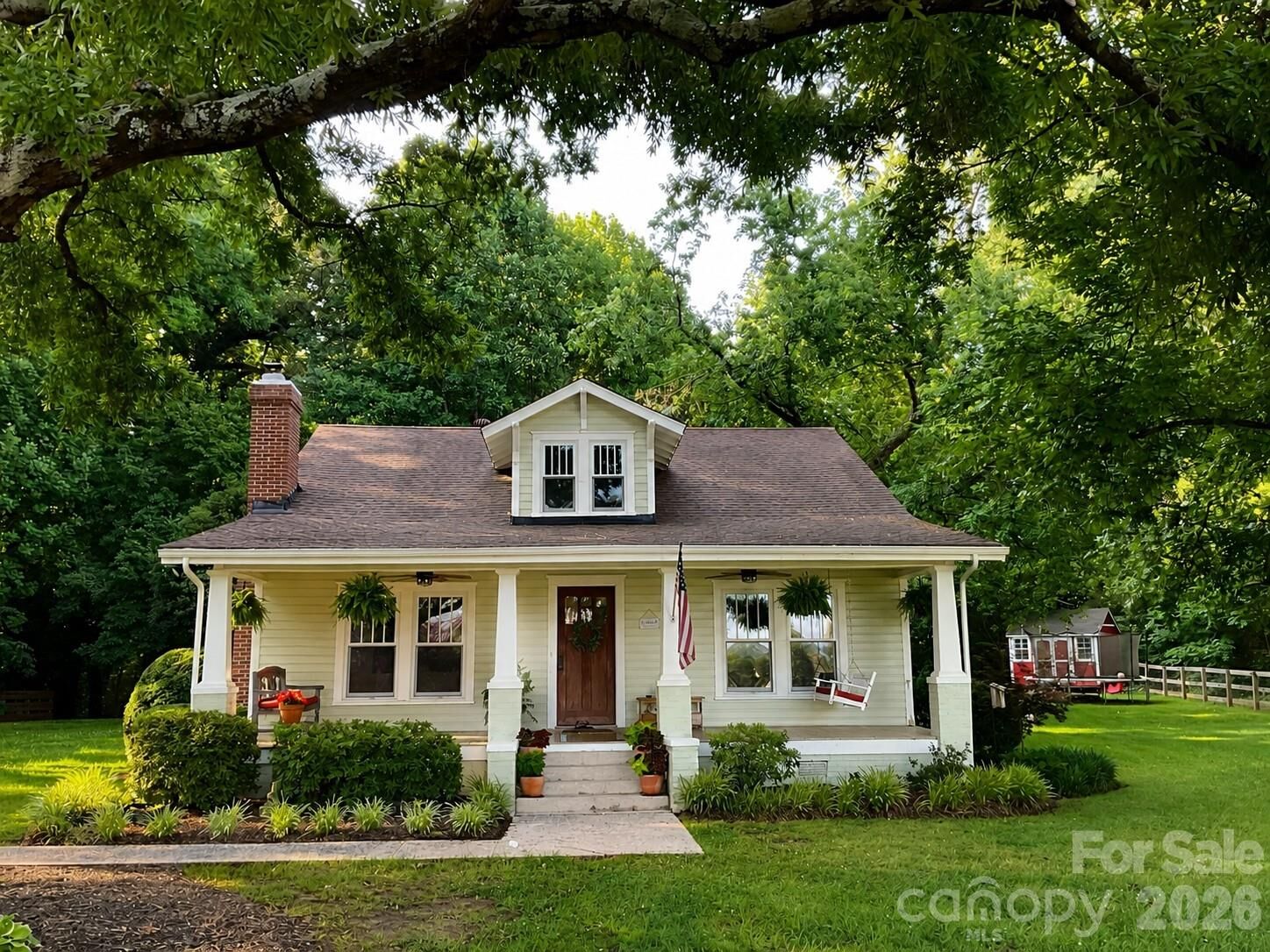 Property Photo: 3514 Kelly Road NC 28216