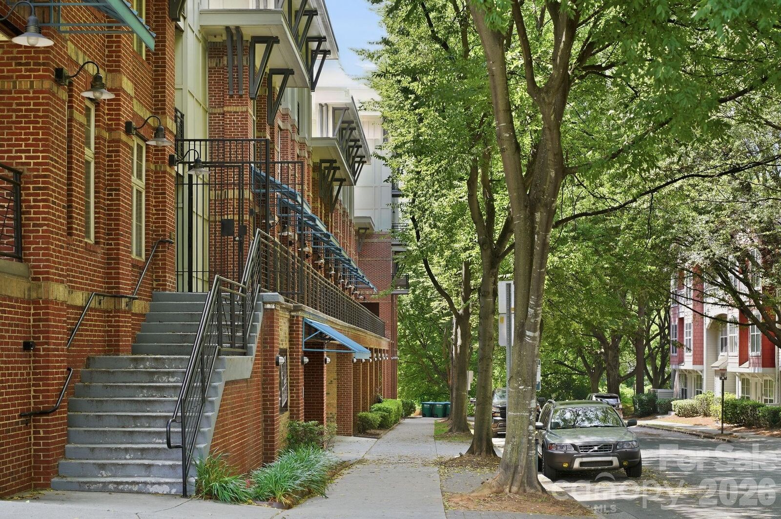Property Photo: 1101 W 1st Street 418 NC 28202