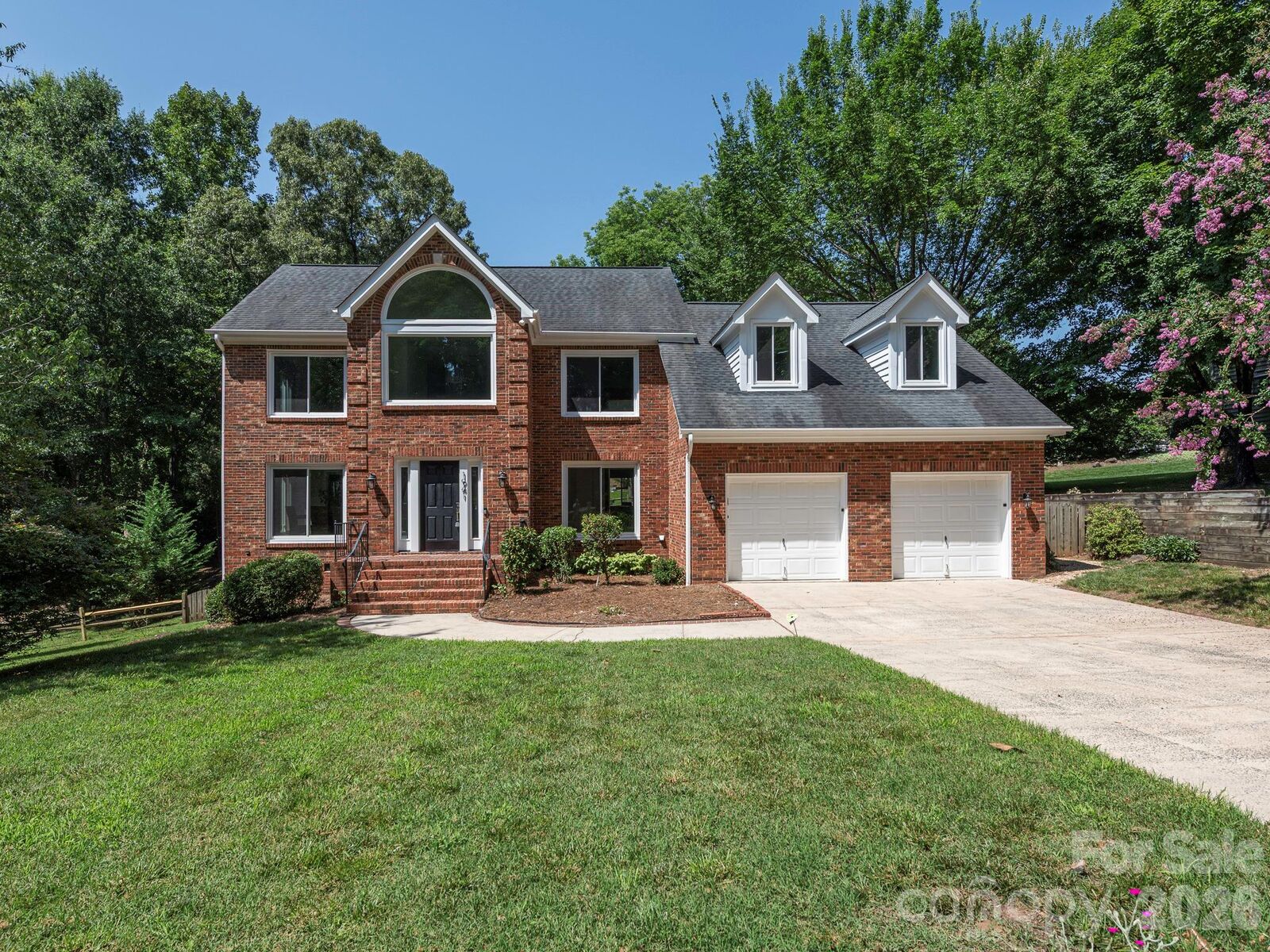 Property Photo:  1941 Dugan Drive  NC 28270 