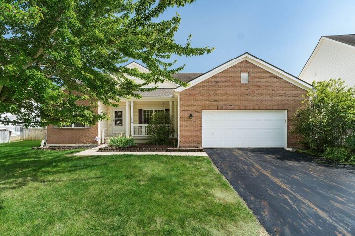 Property Photo:  171 Cherrytree Lane  OH 43116 