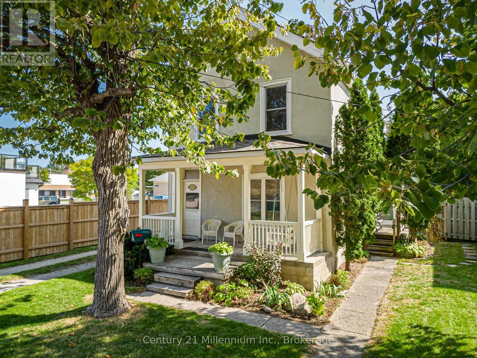 Property Photo: 117 Elm Street ON L9Y 3J3