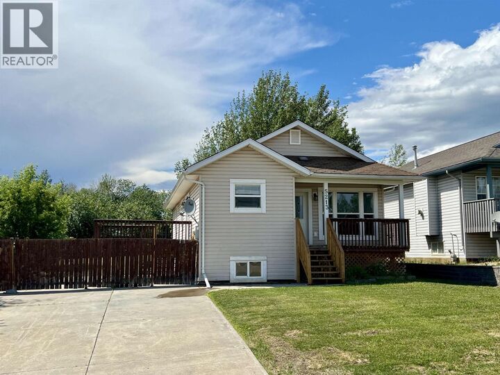 5213 Hallmark Crescent — photo 1