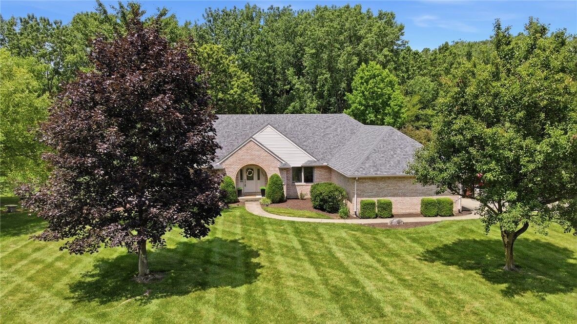 Property Photo:  1465 Meadowlands Drive  OH 45324 