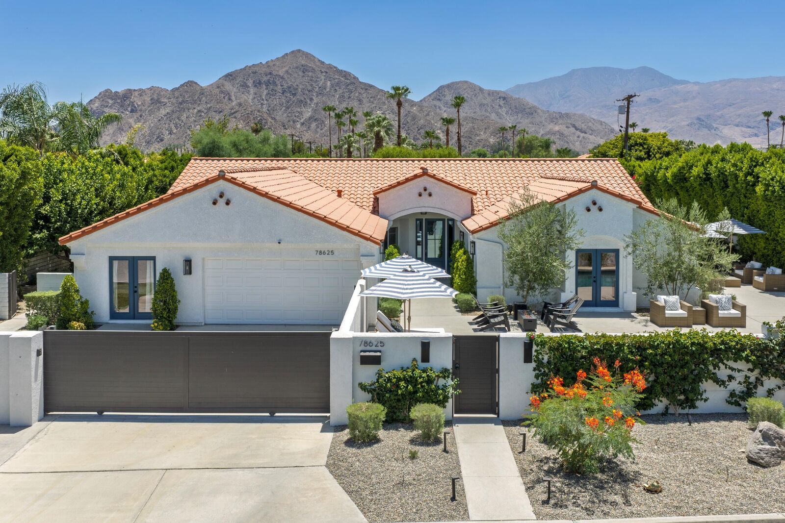 Property Photo:  78625 Avenida Ultimo  CA 92253 