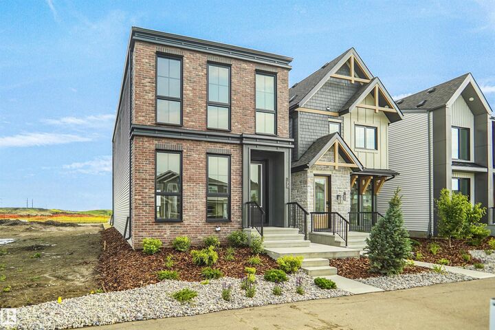 Property Photo: 77 Sienna Boulevard AB T8L 0Z1