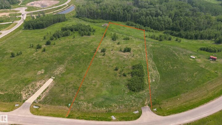 Property Photo: #43 2307 Twp Road 522 AB T7Y 3L7