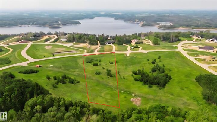 Property Photo: #43 2307 Twp Road 522 AB T7Y 3L7